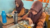 Sekolah di Pekanbaru Dialihkan ke Daring, MBG Tetap Disalurkan