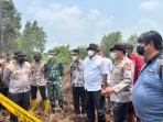 Menteri LH dan Kapolda Riau Turun ke Lokasi Karhutla Kampar