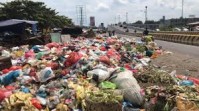 Buang Sampah Sembarangan, DLHK Pekanbaru Pastikan Berlakukan  Sanksi Sesuai Perda