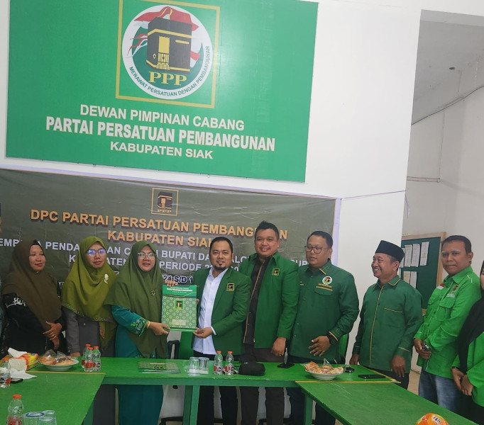 Daftar ke Enam Parpol, Dr.Afni Optimis Berlayar di Pilkada Siak