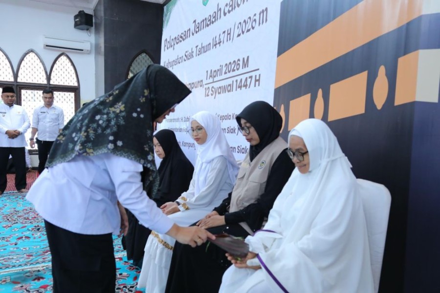 Bupati Siak Lepas Keberangkatan 257 CJH Siak