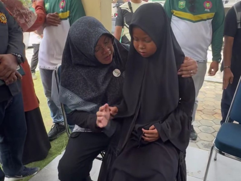 Di Pangkuan Bupati Afni, Ulfa Menemukan Kembali Mimpinya