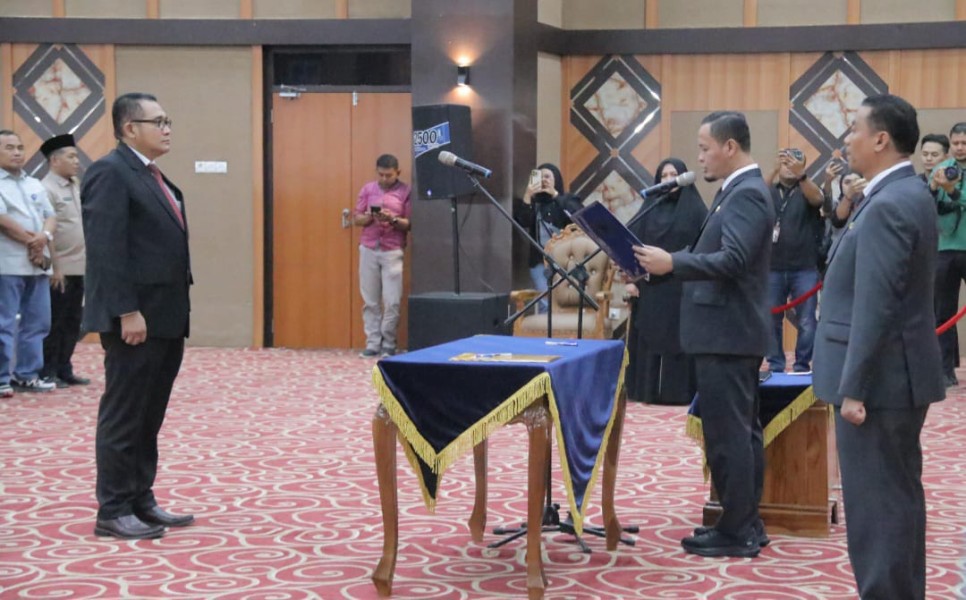 Lantik Direktur RS Madani, Walikota  Pekanbaru Beri Sejumlah Catatan