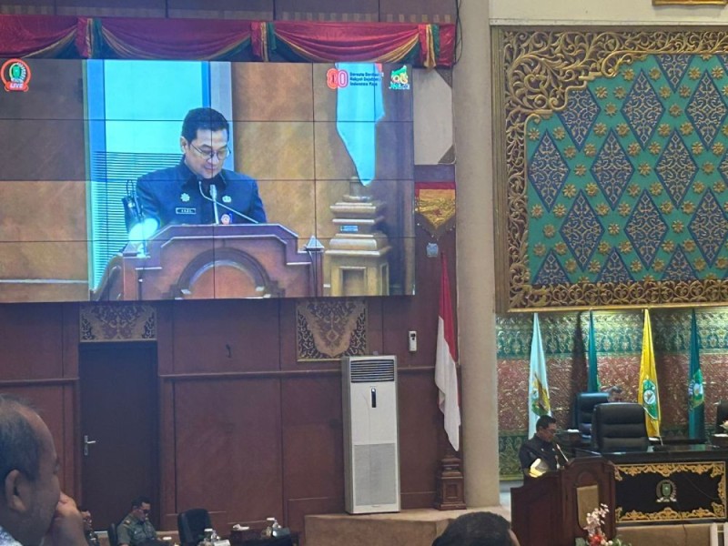 Pemprov Riau Prioritaskan Pembangunan SDM dalam Ranperda APBD 2026