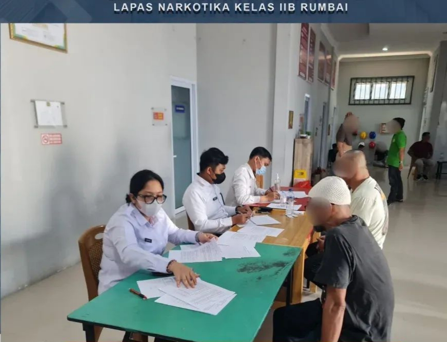 31 Tahanan Rutan Dipindahkan ke Lapas Narkotika Rumbai