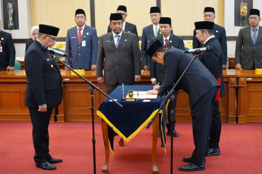 Gubri Edy Natar Lantik 21 Pejabat Pimpinan Tinggi Pratama di Lingkungan Pemprov Riau