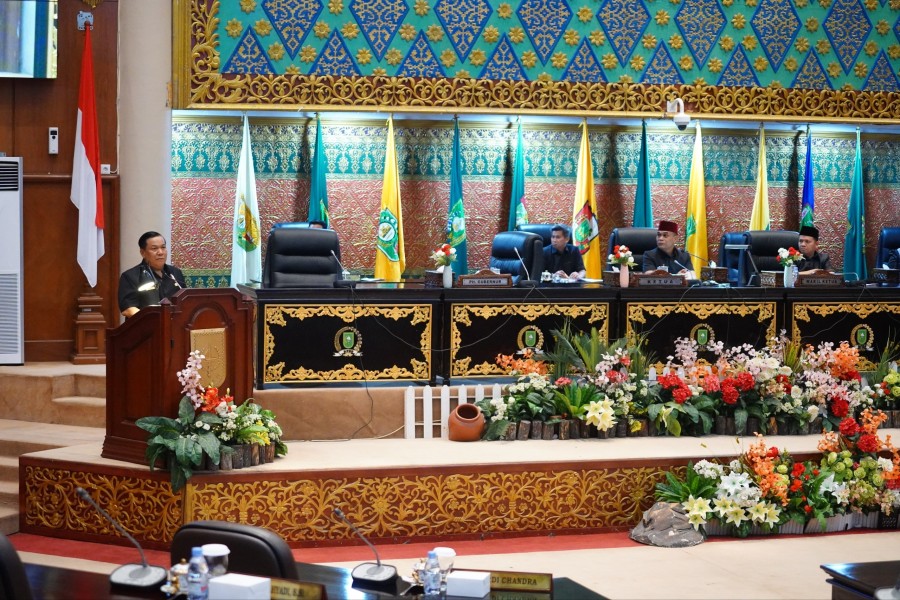 Pendapatan Daerah Riau 2025 Capai Rp8,30 Triliun, Pemprov Sampaikan Ranperda Pertanggungjawaban APBD