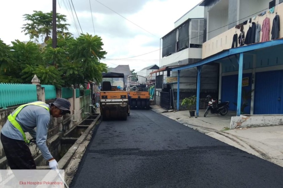 Pemko Pekanbaru Realisasikan Perbaikan Jalan Teluk Leok
