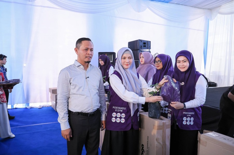 Penyumbang Inflasi Tertinggi , Pemko Pekanbaru Bagikan Bibit Cabe