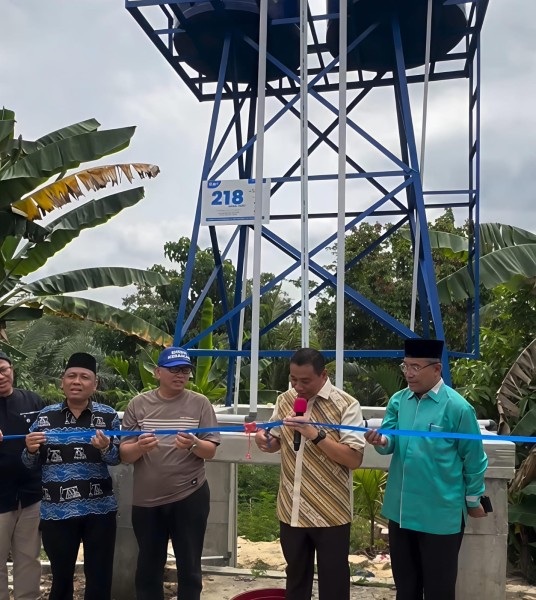 Wawako Pekanbaru Resmikan Sarana Air Bersih di Rumbai