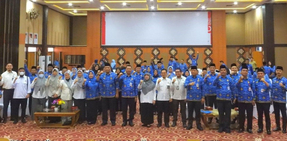 Kepala BPKAD Hadiri Exit Meeting Dengan BPK RI Perwakilan Riau