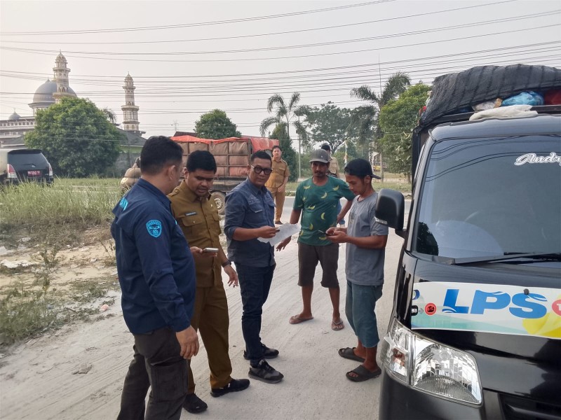 Tim Gabungan DLHK Pekanbaru Amankan Tiga Unit Angkutan Sampah