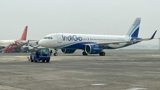 Kirim Panggilan Mayday, Pesawat India Nyaris Kehabisan BBM di Udara