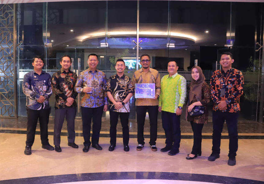 Pemko Pekanbaru Raih Peringkat Informatif pada KI Riau Award 2024