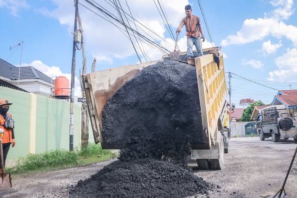 Tambal Sulam Jalan Rokan Dikebut, Dinas PUPR Targetkan Rampung dalam Hitungan Hari