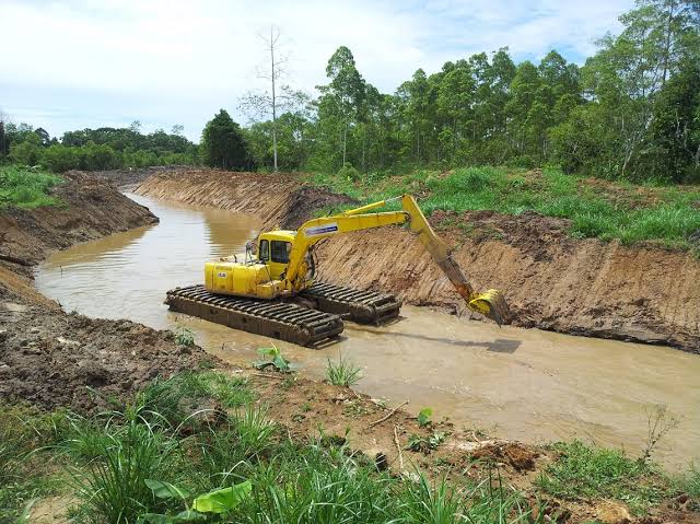 Dalam Waktu Dekat, 1 Unit Ekskavator Amfibi Dinas PUPR Pekanbaru Akan Tiba