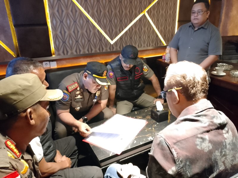 Satpol PP Pekanbaru Sidak Tempat  Hiburan Malam D'Poin