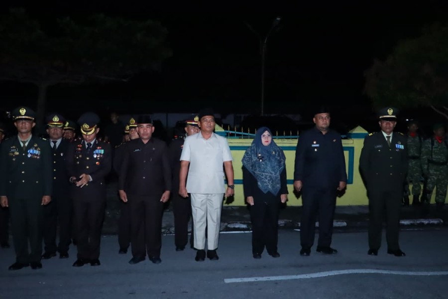 Siak Kenang Jasa Pahlawan pada Apel Kehormatan dan Renungan Suci HUT ke-81 RI