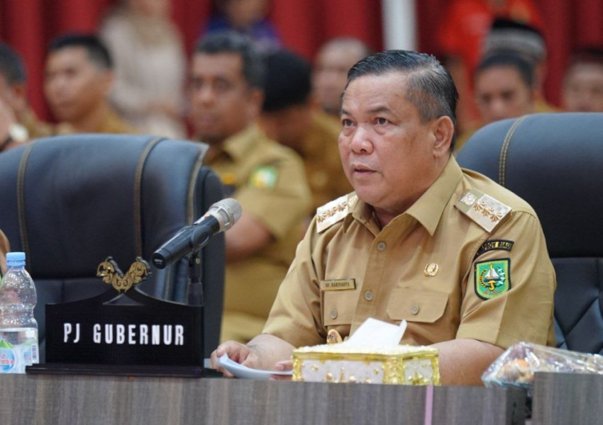 Pj Gubri Klaim Ekonomi Riau Tumbuh Positif