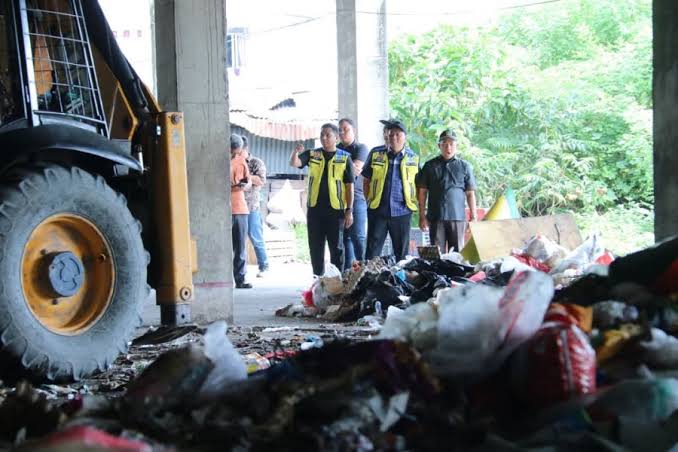 Pengangkutan Sampah Terkendala Armada, Pemko Pekanbaru Libatkan LPS dan OPD