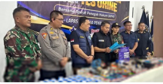 Tim Gabungan Temukan Ratusan Barang Terlarang di Lapas Pekanbaru