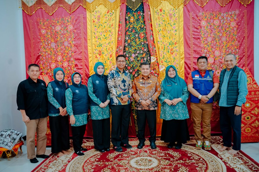 Kunjungi Sumbar, Wabup Rohil Bantah Gunakan Fasilitas Negara