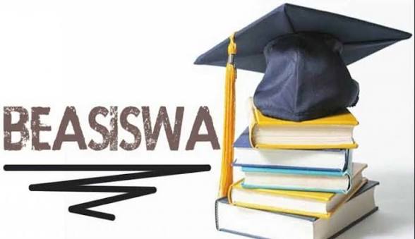 Bea Siswa Pemprov Riau Cair, Total  Rp6,7 Miliar untuk 1.138 Mahasiswa