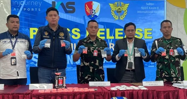 Hendak Di Sabu 919 Gram dan 1.653 Ekstasi Diamankan Petugas Bandara SSK ll
