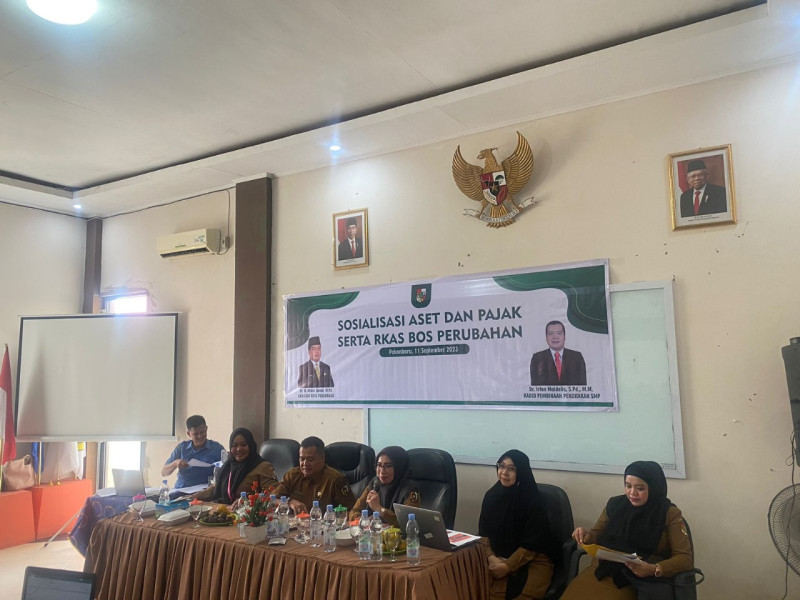 Kepala BPKAD Pekanbaru Sosialisasikan Pengelolaan Dana BOS