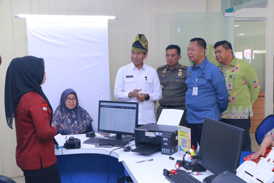 Sekjen Ombudsman RI, Apresiasi Tingginya Standar Pelayanan Publik Pemko Pekanbaru