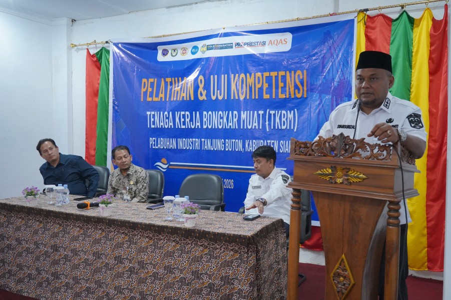 Pemkab Siak Tingkatkan Kompetensi TKBM, Wabup Dorong Sertifikasi dan Keselamatan Kerja di Pelabuhan Tanjung Buton