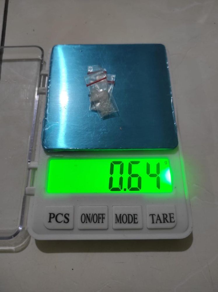 Sepasang Kekasih Digerebek Polisi karena Narkoba di Pekanbaru