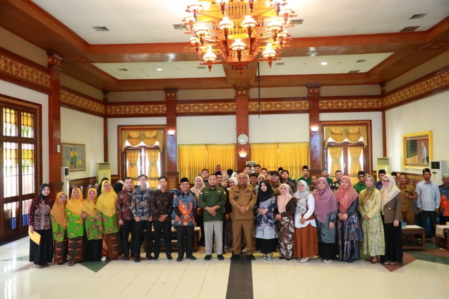 Wabup Siak Ajak Alumni FEB UMRI Manfaatkan Peluang Bisnis untuk Dukung Pembangunan Daerah