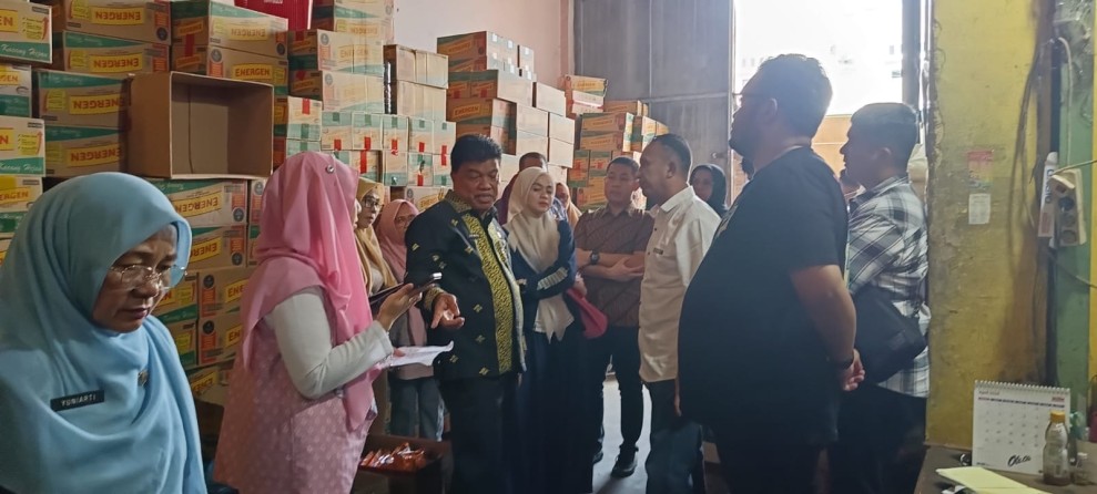 Satgas Saber Harga Pangan di Pekanbaru Sidak Gudang Distributor Minyakita