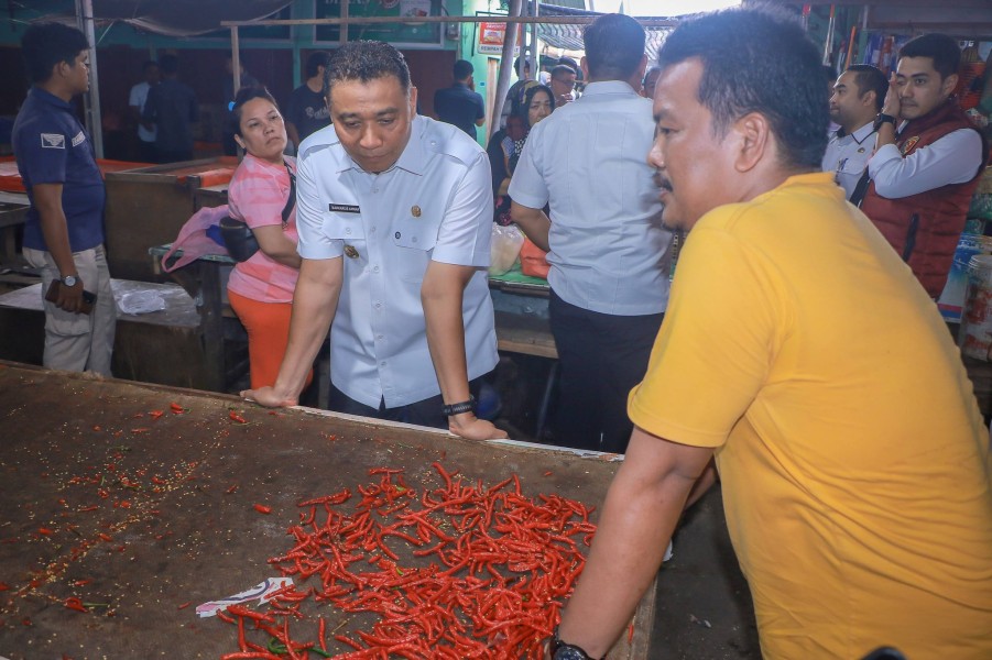 Jelang Nataru, Pemko Pekanbaru Awasi Harga Kebutuhan Pokok di Pasar Tradisional