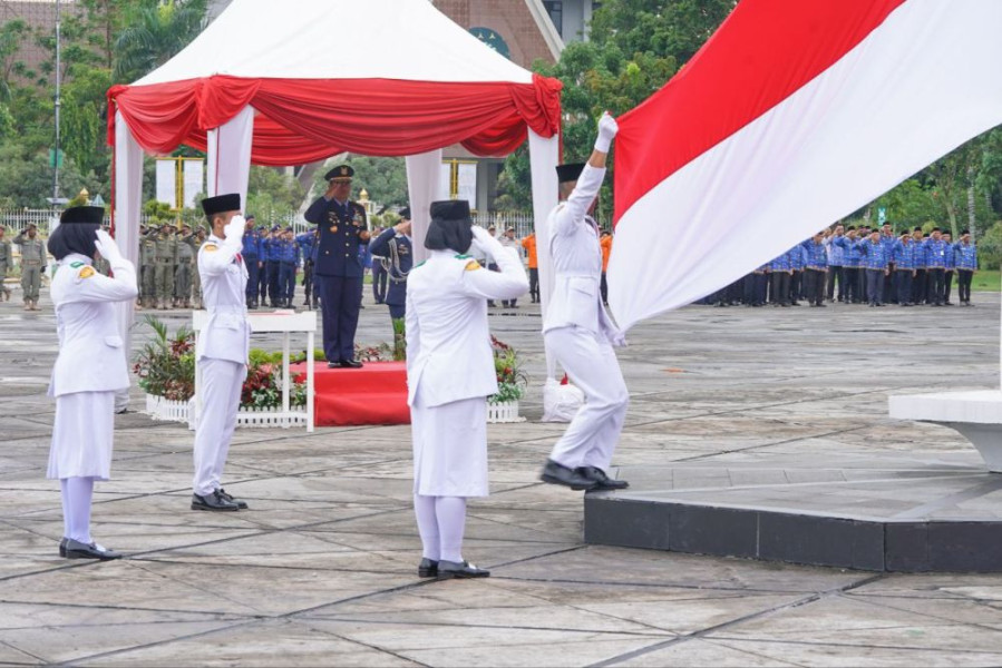 Upacara Peringati Hari Pahlawan di Riau Berlangsung Khidmat