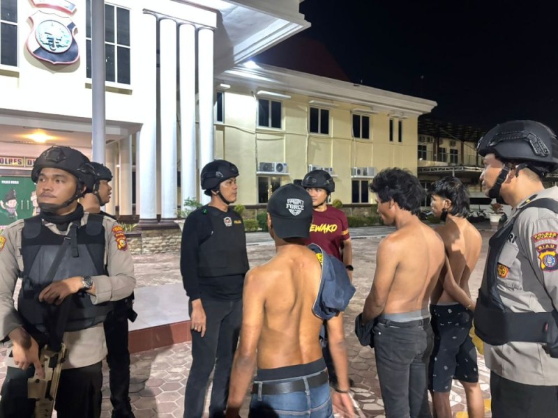 Tim Raga Amankan Preman Yang Pungli Sopir Truk di Dumai