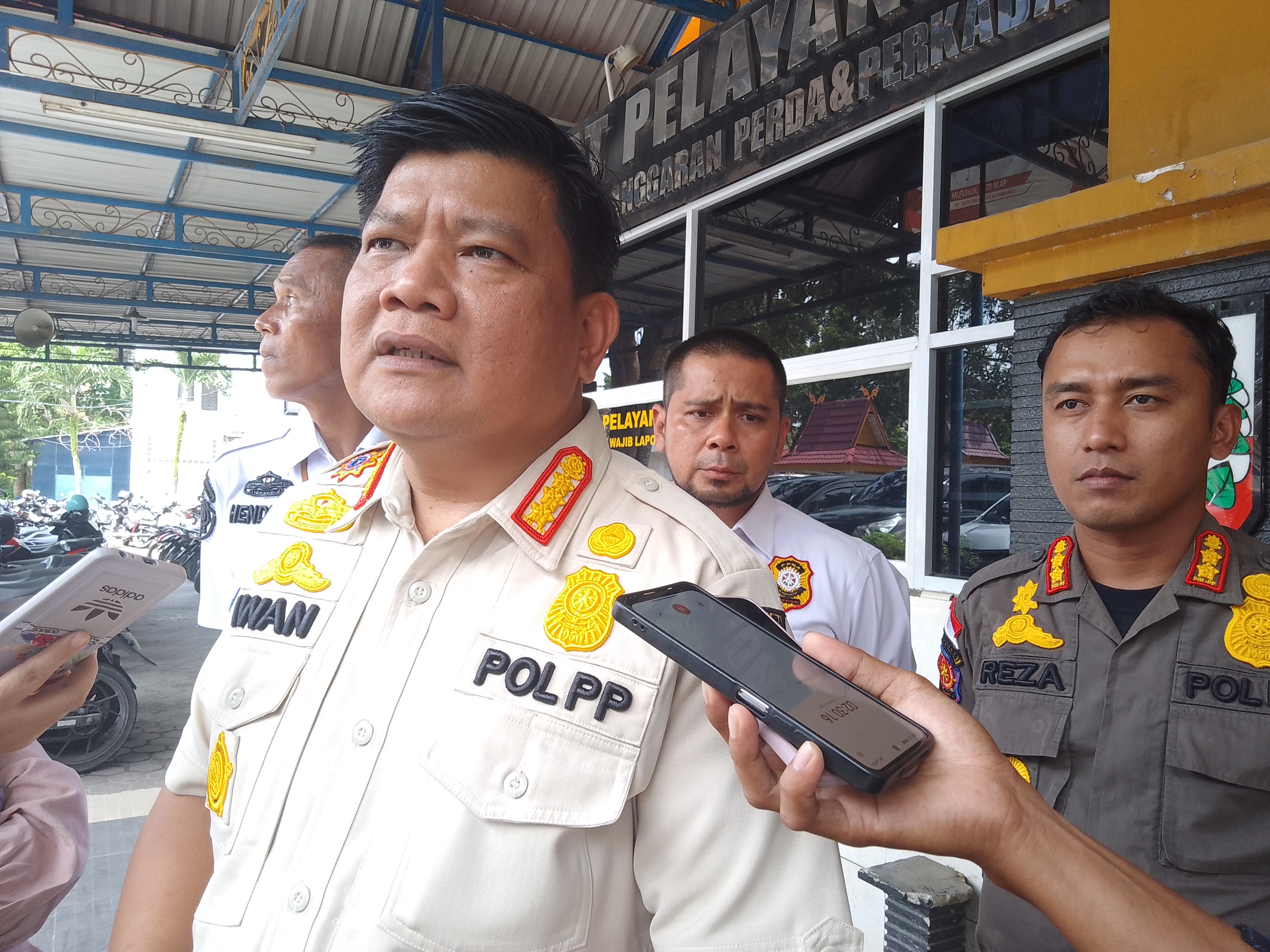 500 Personel Satpol PP Pekanbaru Ikuti Tes Urin