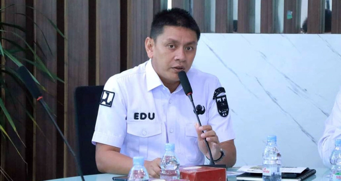 Rusak Berat, Dinas PUPR Overlay Jalan Umban Sari