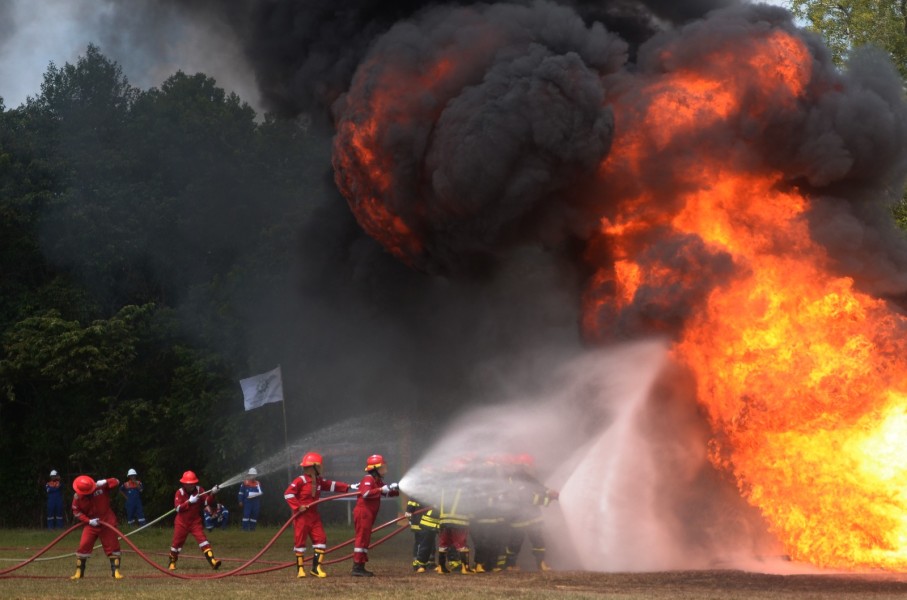 PT BSP Gelar Fire Fighting Competition Peringati Bulan K3 2026