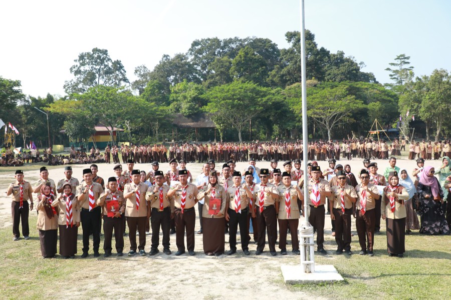 Resmi ditutup, Ini pesan Sekda Siak untuk peserta Pramuka di Kegiatan Kemah Akbar