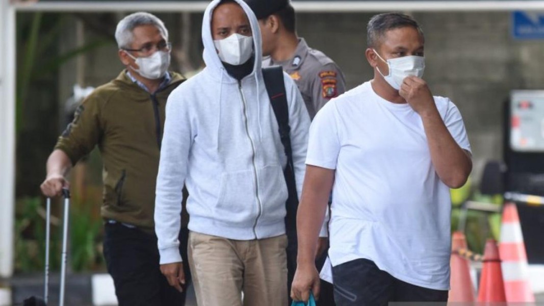 Ini Daftar 10 Orang yang Diperiksa KPK Terkait OTT Gubernur Riau Abdul Wahid