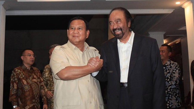 Prabowo Sapa Paloh: Enggak Apa-apa Anda Dulu Dukung Anies