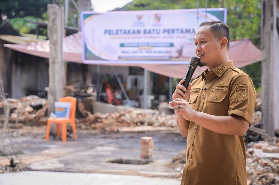 Bersama Baznas, Pemko Pekanbaru Realisasikan Bantuan Rumah Tinggal Korban Kebakaran Jalan Dirgantara