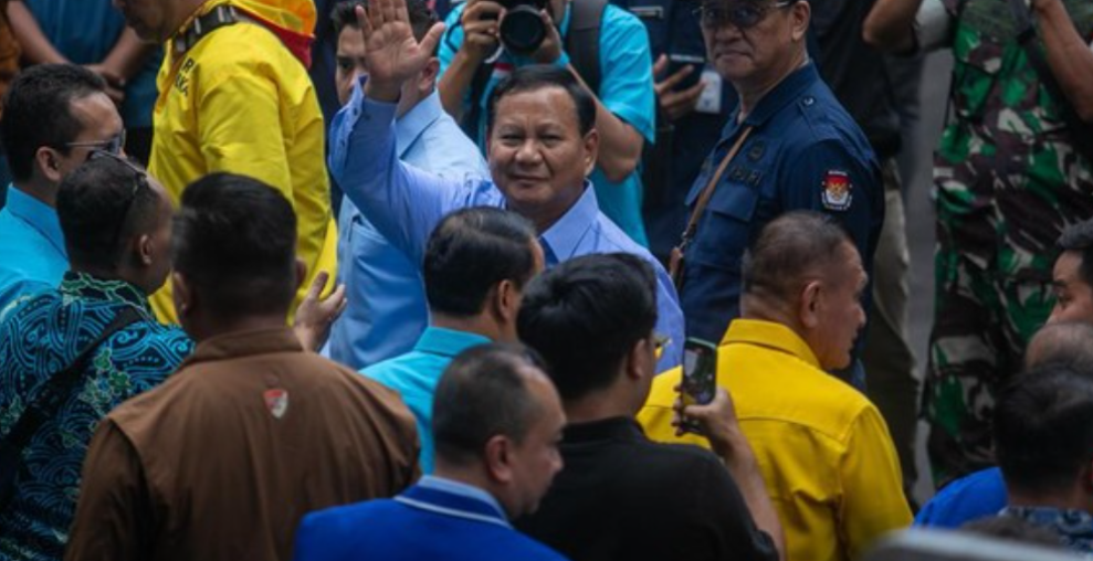 Prabowo Sebut Politik Harus Konkret: Yang Penting Isi 'Tas'