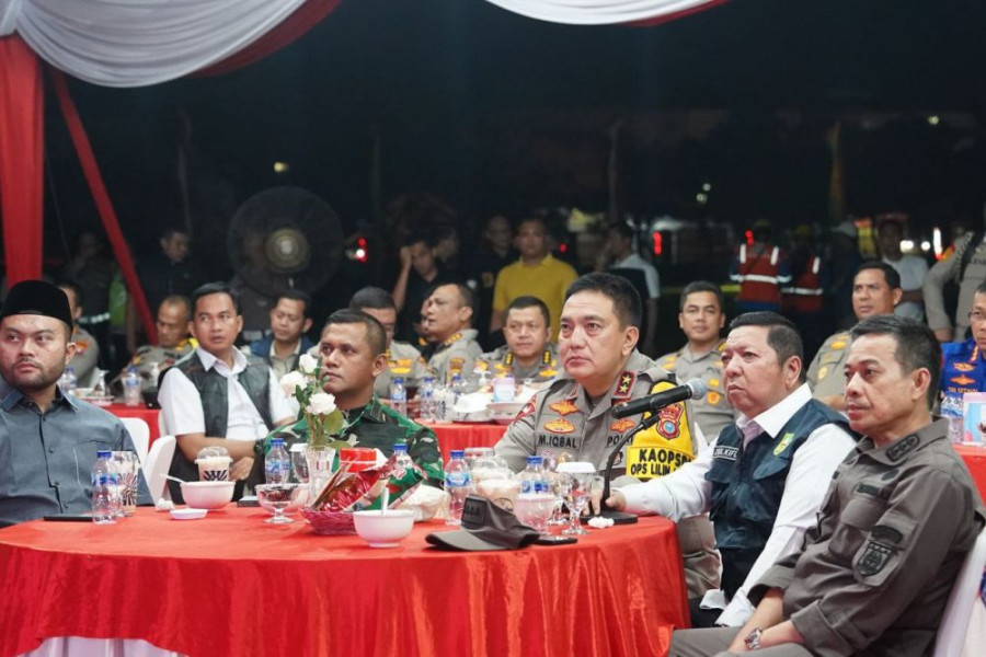 Kapolda Riau Pantau Langsung Pengamanan Malam Tahun Baru di Pekanbaru