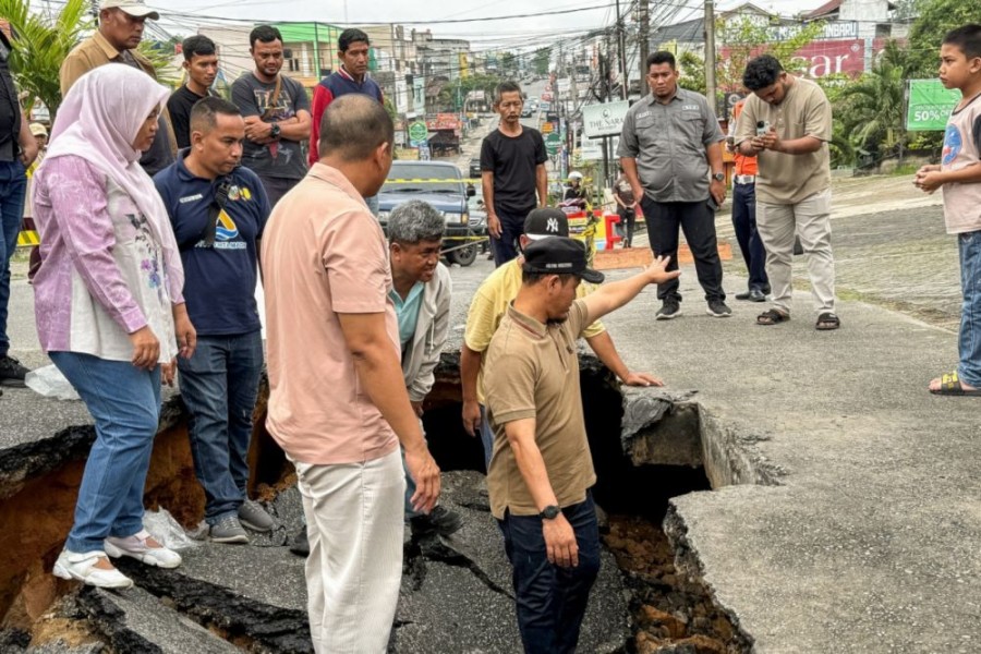 Jalan Lobak Amblas, Dishub Pekanbaru Arus Kendaraan Satu Arah
