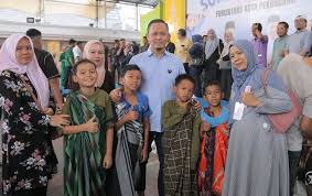 Bakti Sosial HUT Pekanbaru, Khitanan Massal dan IVA Test Digelar Serentak