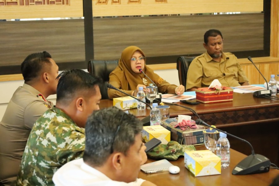 Warga Pelosok Siak Kesulitan Minyak, Bupati Afni Minta BPH Migas Kasi Solusi