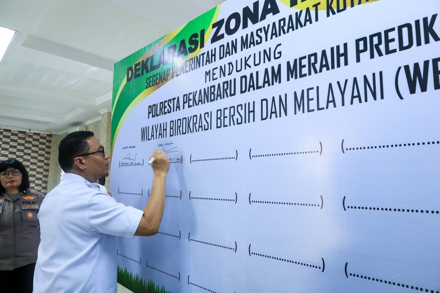 Wawako Ikuti Deklarasi Zona Integritas Bersama Polresta Pekanbaru